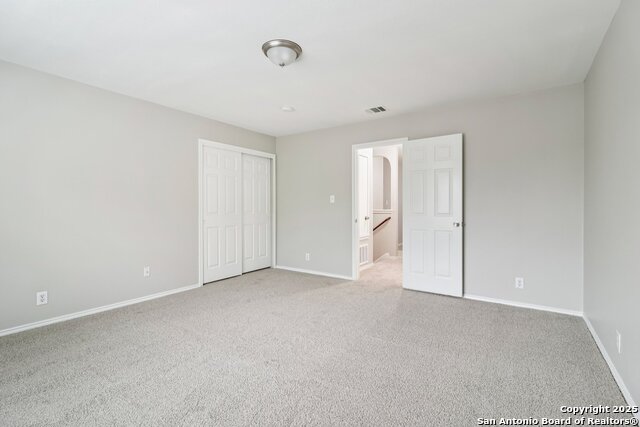 Image 18 of 36 For 15810 Manes Gvn