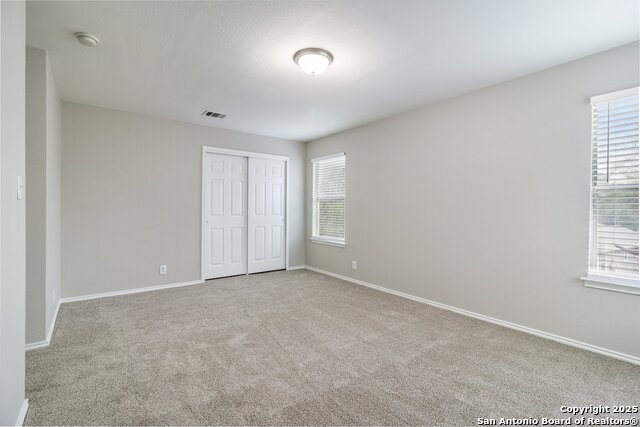 Image 26 of 36 For 15810 Manes Gvn