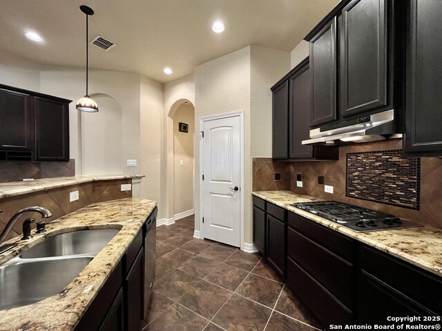 Image 16 of 46 For 8123 Poconos Run