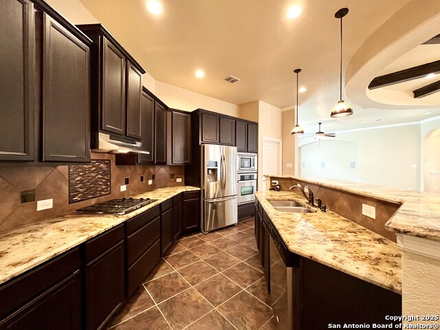 Image 18 of 46 For 8123 Poconos Run