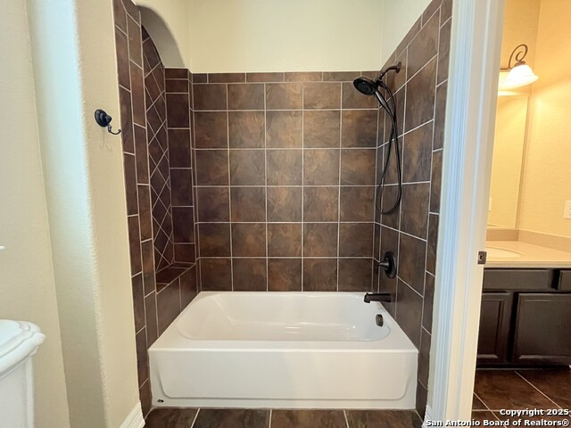 Image 30 of 46 For 8123 Poconos Run