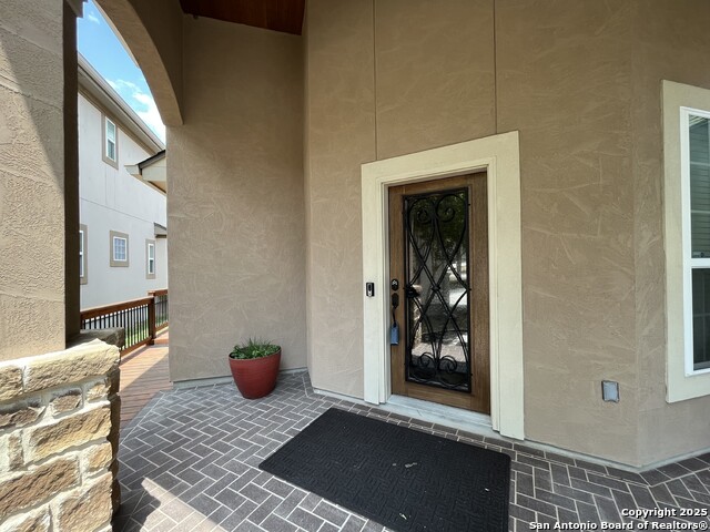 Image 42 of 46 For 8123 Poconos Run