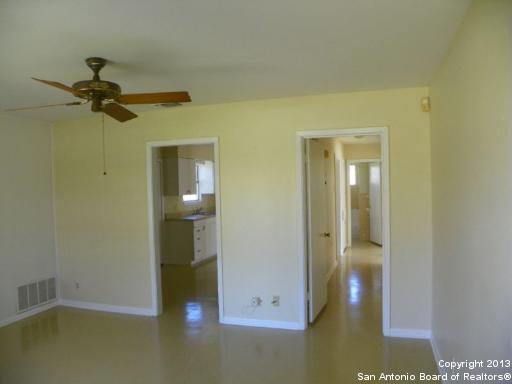 Image 4 of 11 For 7202 Glendora Ave