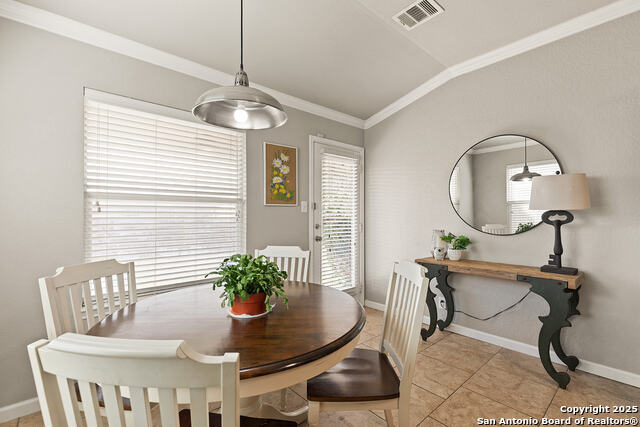 Image 17 of 34 For 2126 Wiltshire