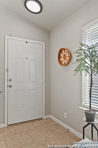 Image 6 of 34 For 2126 Wiltshire