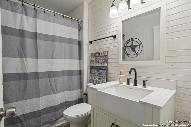 Image 12 of 15 For 243 Yolanda  