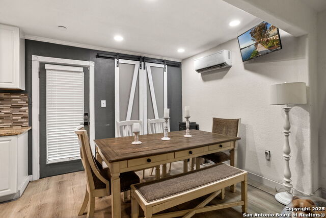 Image 7 of 15 For 243 Yolanda  