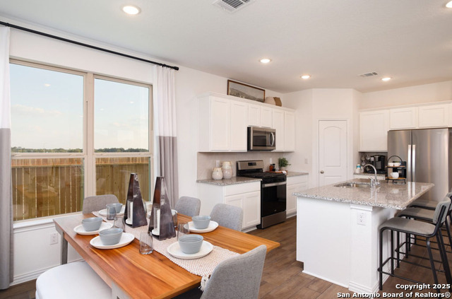 Image 6 of 21 For 6754 Velma Path