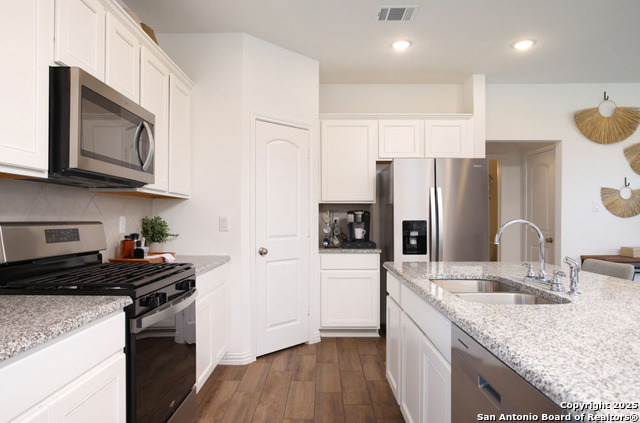 Image 9 of 21 For 6754 Velma Path