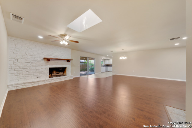 Image 4 of 25 For 4026 Barrington Street