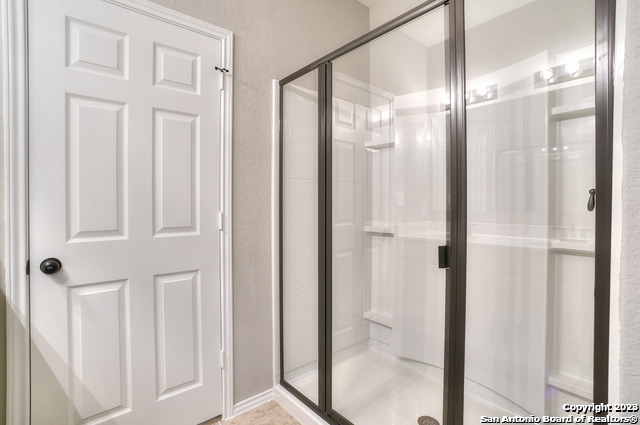 Image 13 of 25 For 1443 Kedros  