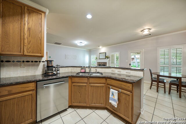 Image 13 of 32 For 35 Atwell Park