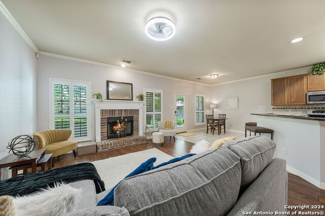 Image 6 of 32 For 35 Atwell Park