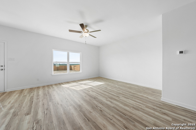 Image 4 of 29 For 16020 Stratford Cove