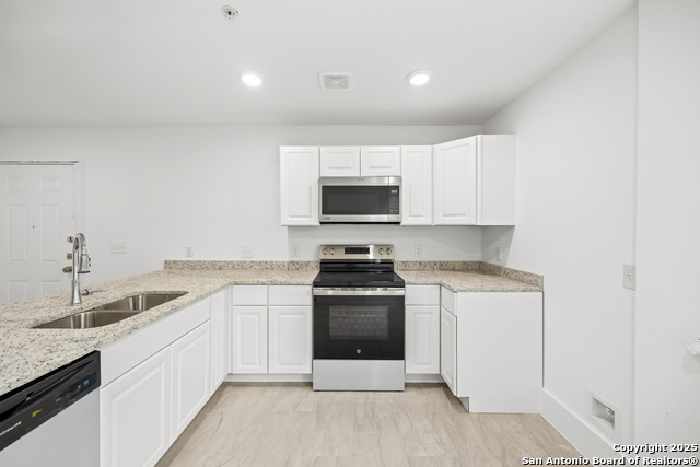 Image 12 of 18 For 138 Ware  1101