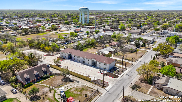 Image 5 of 18 For 138 Ware  1101