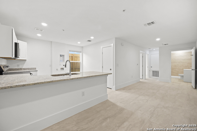 Image 6 of 18 For 138 Ware  1101