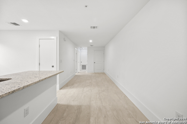 Image 7 of 18 For 138 Ware  1101