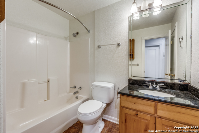 Image 19 of 40 For 201 Yucca Canyon