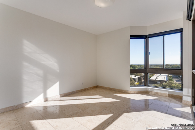 Image 10 of 36 For 7887 Broadway 701