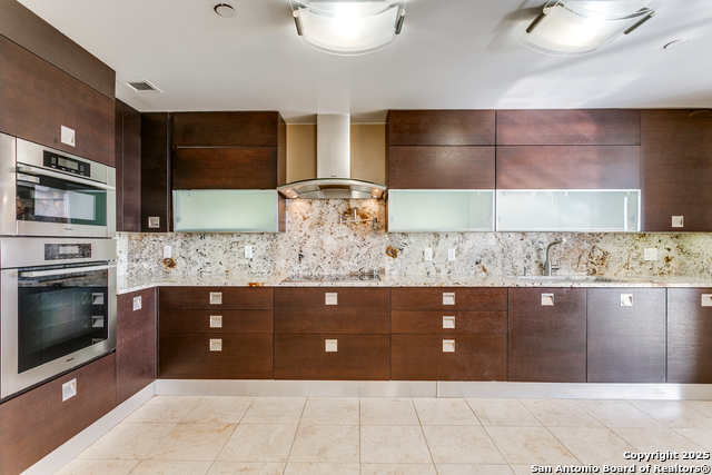 Image 12 of 36 For 7887 Broadway 701