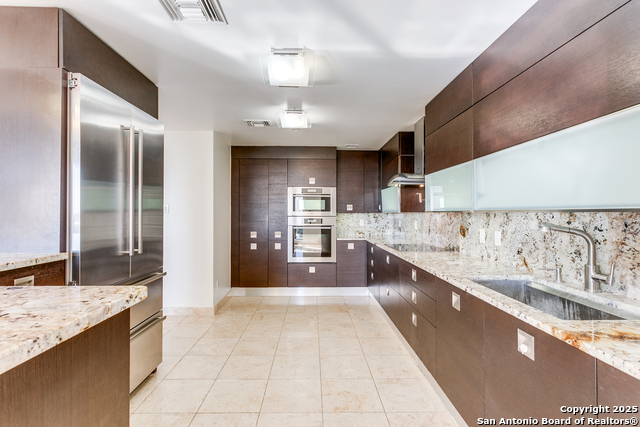 Image 15 of 36 For 7887 Broadway 701