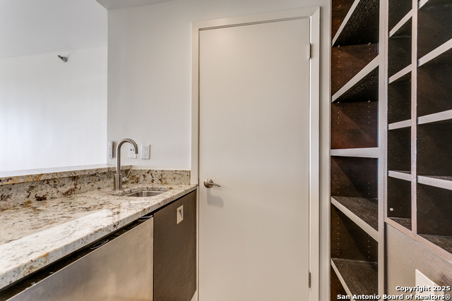 Image 2 of 36 For 7887 Broadway 701