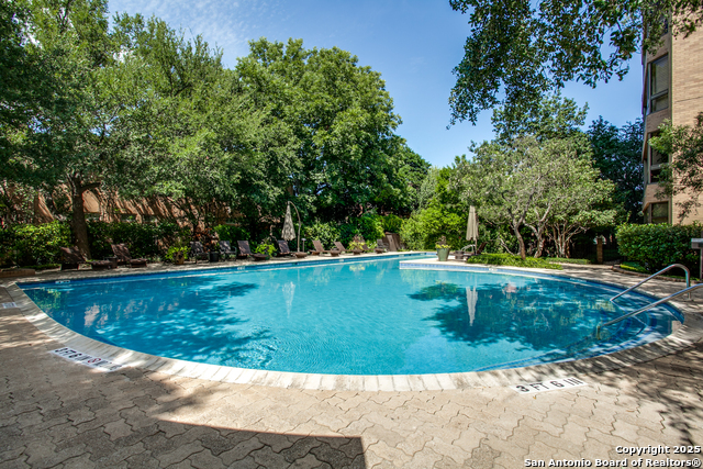 Image 28 of 36 For 7887 Broadway 701