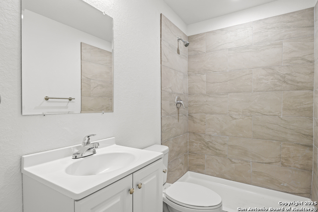 Image 17 of 18 For 138 Ware  1103