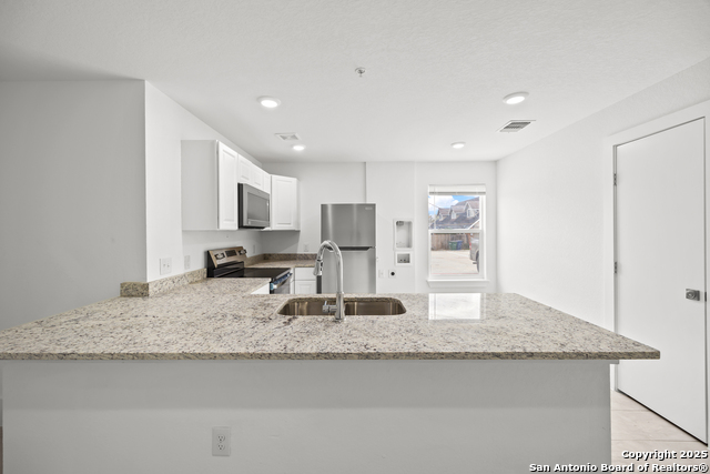 Image 7 of 18 For 138 Ware  1103