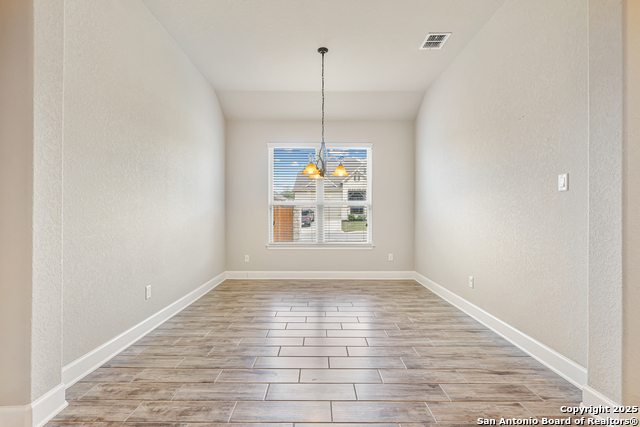 Image 10 of 32 For 28808 Throssel Ln