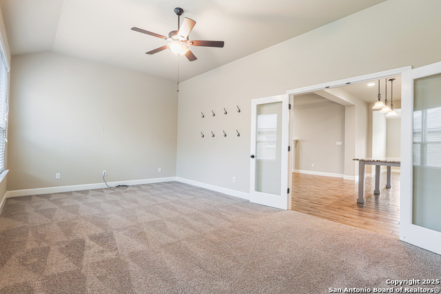 Image 18 of 32 For 28808 Throssel Ln