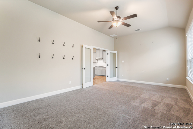 Image 19 of 32 For 28808 Throssel Ln