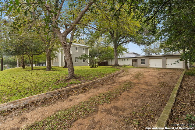 Image 51 of 65 For 276 Coll E 