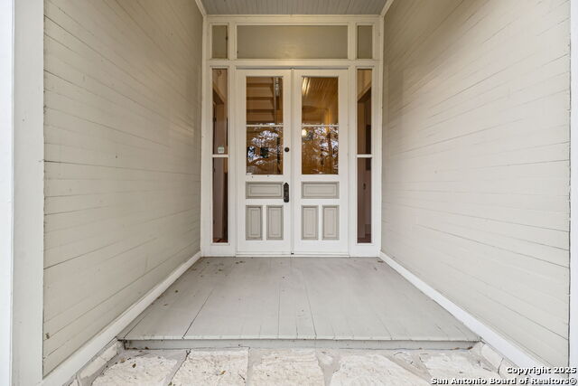 Image 62 of 65 For 276 Coll E 