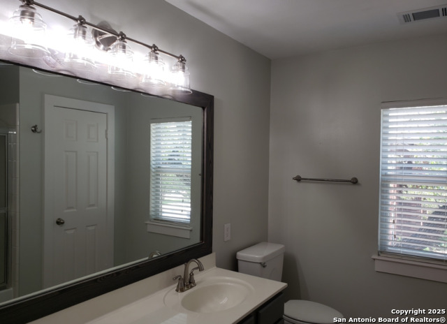 Image 23 of 37 For 4111 Antlers Lodge Rd