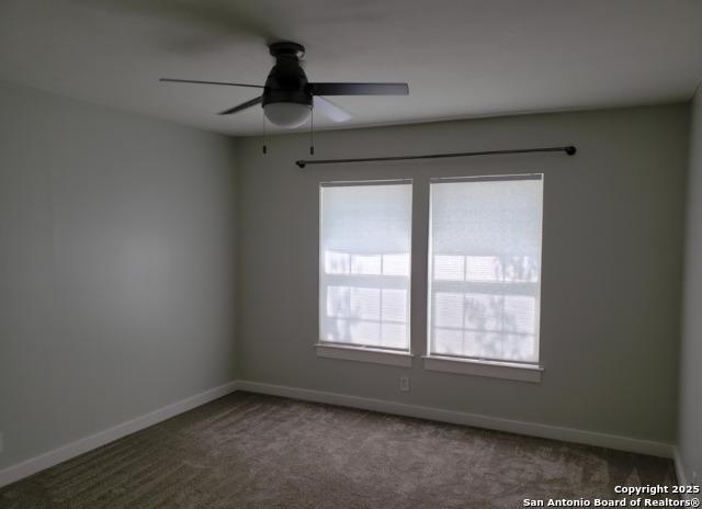 Image 25 of 37 For 4111 Antlers Lodge Rd