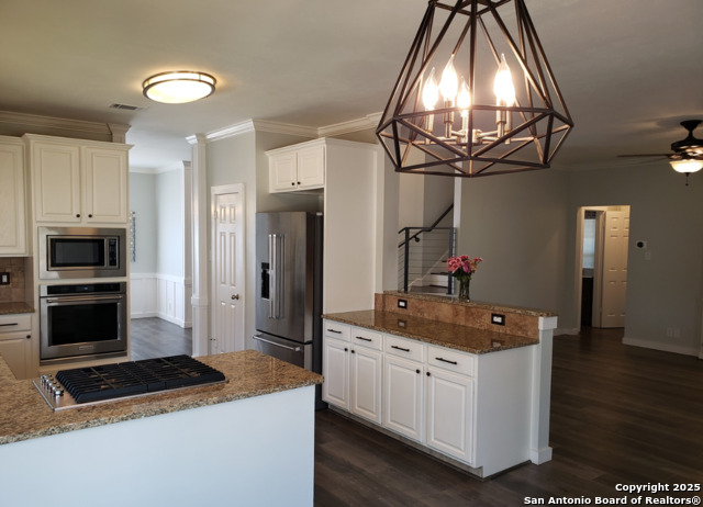 Image 31 of 37 For 4111 Antlers Lodge Rd