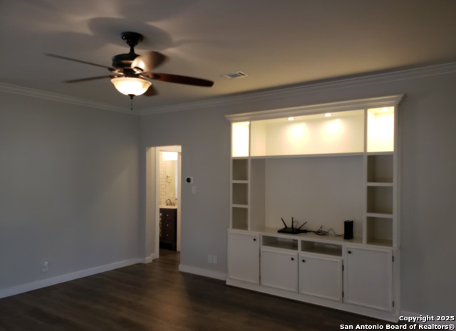 Image 8 of 37 For 4111 Antlers Lodge Rd