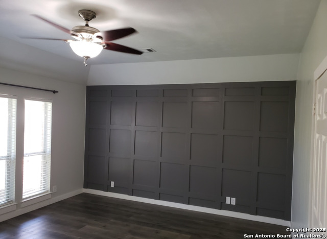 Image 9 of 37 For 4111 Antlers Lodge Rd