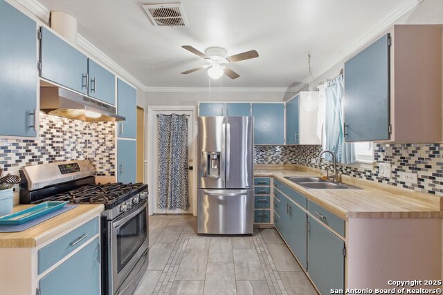 Image 5 of 18 For 6319 Flint Rock Dr.