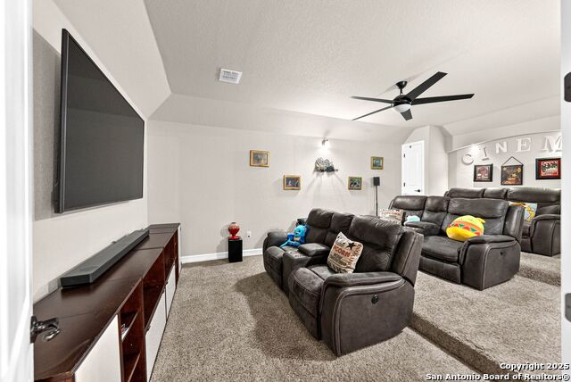 Image 21 of 91 For 288 Lilly Bluff