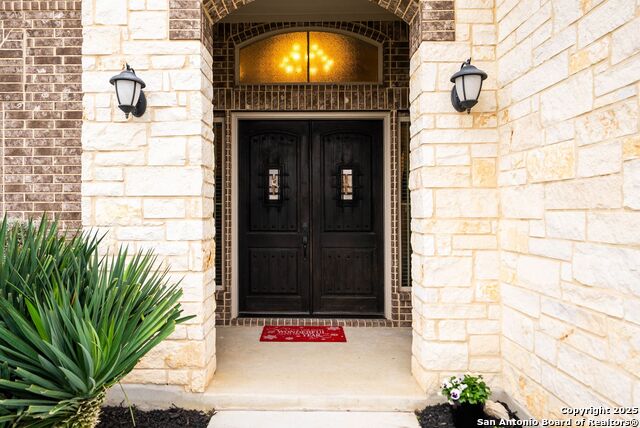 Image 5 of 91 For 288 Lilly Bluff