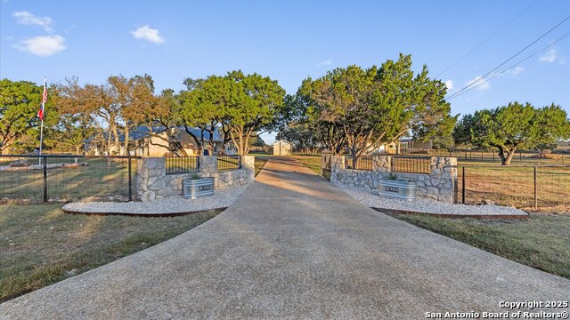 Details for 13035 Tonne Dr E, New Braunfels, TX 78132
