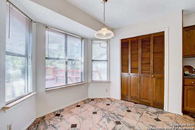 Image 11 of 42 For 5538 Timber Canyon St