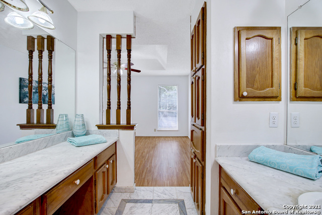 Image 19 of 42 For 5538 Timber Canyon St