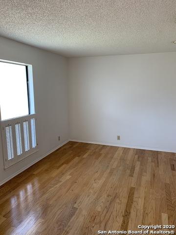 Image 33 of 42 For 5538 Timber Canyon St