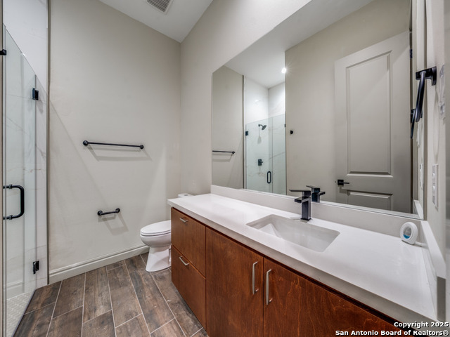 Image 15 of 27 For 6118 Tanglewood