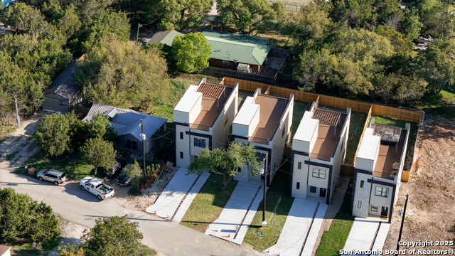 Image 22 of 34 For 644 Canyon Circle