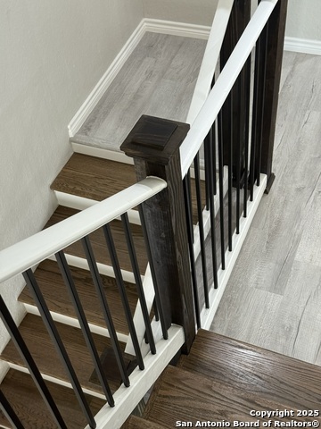 Image 28 of 34 For 644 Canyon Circle